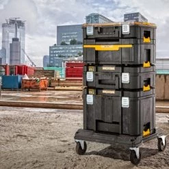 Rangement, Coffret, Holster & Sacoche DEWALT Coffret TSTAK IP54 - Petite Contenance - DWST83345-1 -Atelier Chantier Soldes dewalt coffret tstak ip54 petite contenance dwst83345 1 4